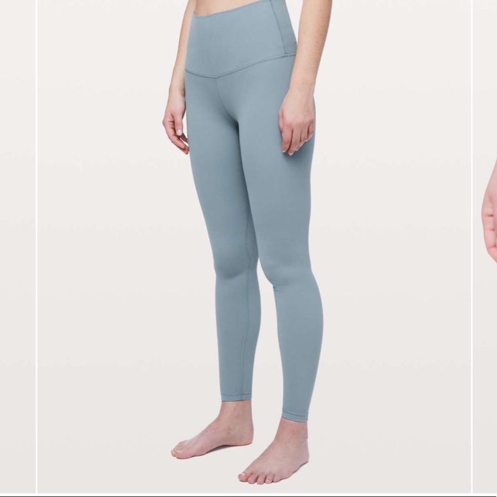 EUC Lululemon Align HR 28” Blue Leggings Size 4 - Picture 2 of 10